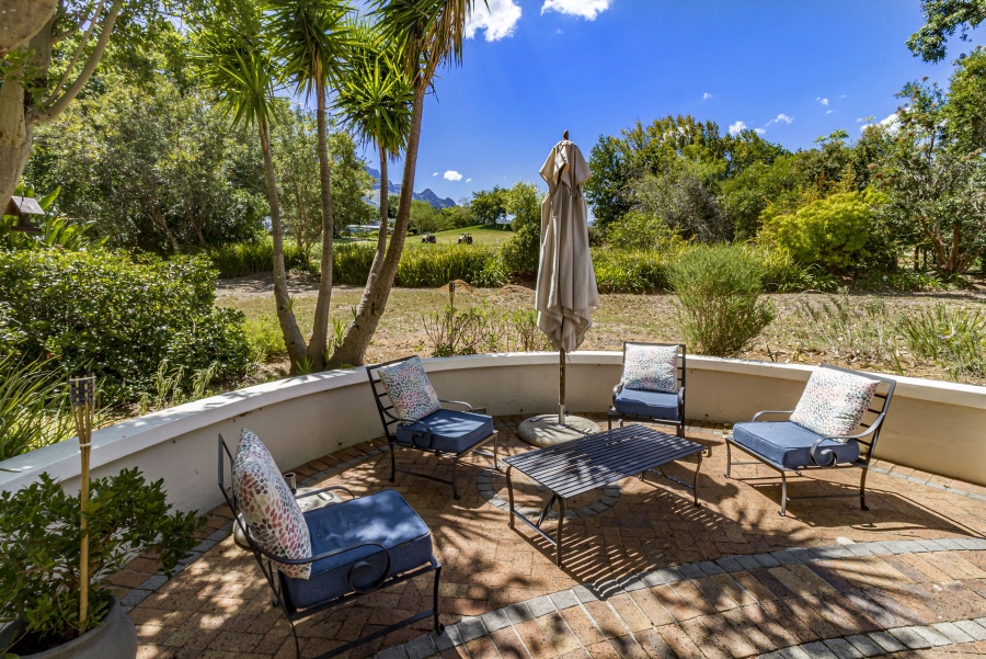 5 Bedroom Property for Sale in Erinvale Golf Estate Western Cape
